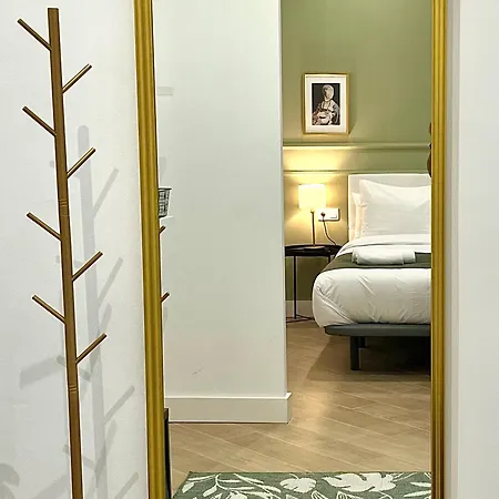 דירה Elite - Art Collection - Leonardo